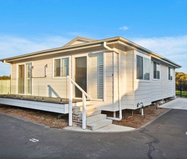 Effortless Living&comma; Opposite Kurnell Beach - Photo 4