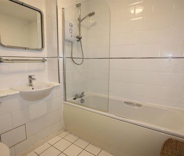 Venice Court, Samuel Ogden Street - Photo 6