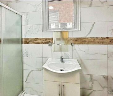 High Street, Staines-upon-thames, Surrey, TW18 - Photo 6