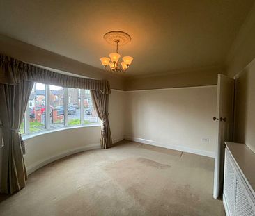 3 Bedroom House on Briercliffe Road, Burnley - Photo 3