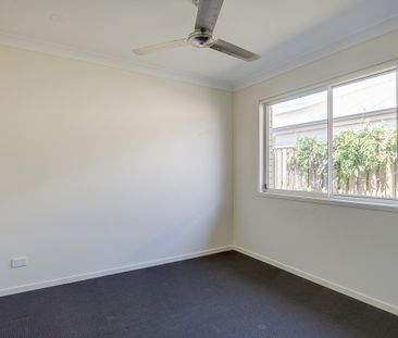 Spacious Family Home In Big Sky Estate Coomera. - Photo 2