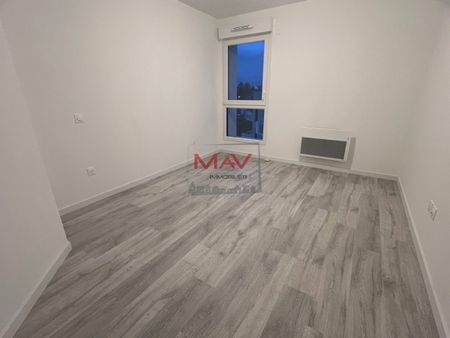 Appartement à louer à La madeleine • - Photo 4