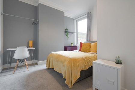 7 bedroom terraced house to rent - Photo 5