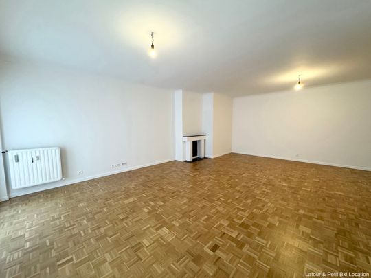 Avenue Baron Albert d'Huart, 1950, Kraainem - Photo 1