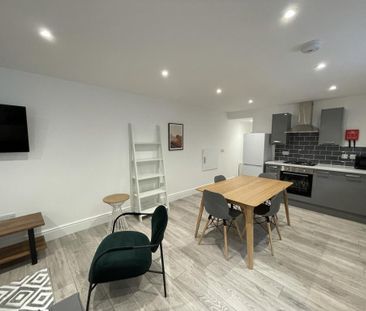 2 bedroom house to rent - Photo 2