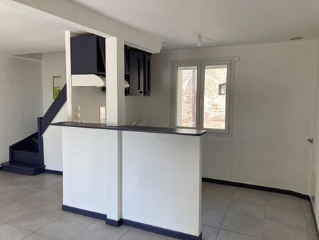 Location Maison 3 pièces 49m² - Photo 4