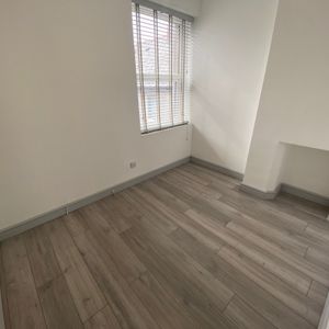 Neville Street, Cardiff, Riverside - Photo 2