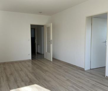 3 Zimmer Wohnung mit Balkon und Top Aussicht - Photo 5