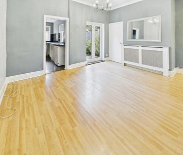 2 bedroom terraced house to rent - Photo 2