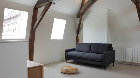 SPECIAL ETUDIANT ! Studio meublé en résidence à ROUBAIX. - Photo 2