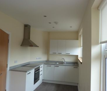 Studio to rent - Photo 6