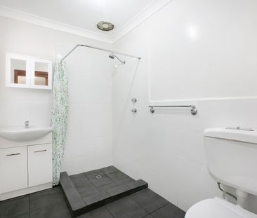 18 Wanawong Drive, Thornleigh NSW 2120 - House For Rent | Domain - Photo 5