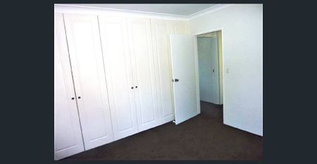 TASTEFULLY MODERNISED UNIT IN A QUIET SETTING - Photo 4