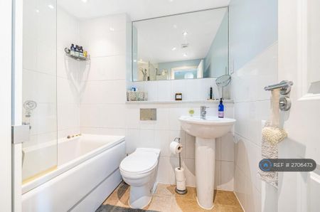 2 bedroom terraced house to rent - Photo 3