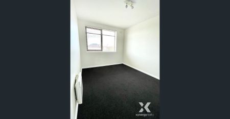 Modern Comforts, Prime Location - Photo 3