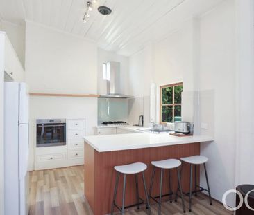 Open the Door to Character Charm in a Prime Beulah Park Location - Photo 5