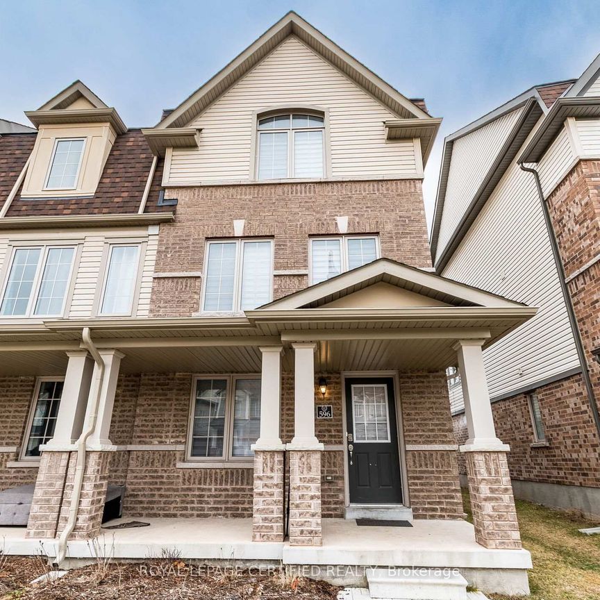 For Lease - 596 Linden Drive, Cambridge, Ontario - Photo 1