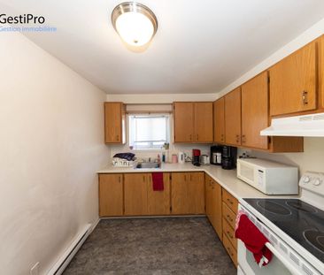 1605 Niverville - Photo 1