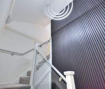 Apartment 3, A, Manchester Road, Burnley - Photo 2