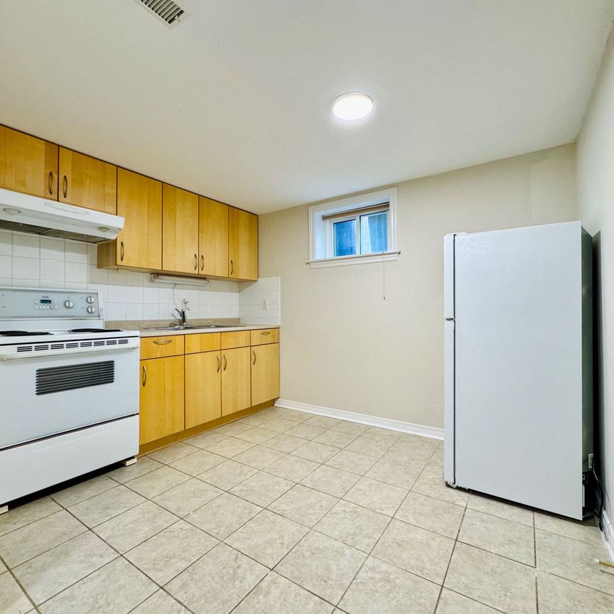 For Lease - 98 Newton Drive Unit# Basement, Toronto, Ontario - Photo 1