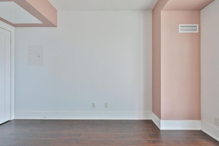 For Lease - 25 Broadway Avenue Unit# 708, Toronto, Ontario - Photo 3