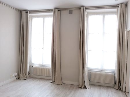 Location Appartement 2 pièces 31m² ORLEANS 45000 - Photo 2