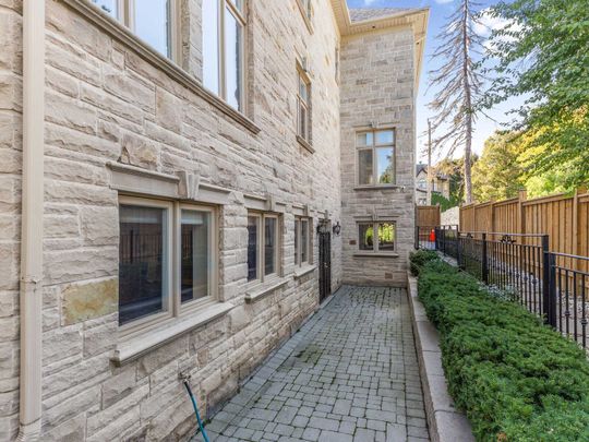 For Lease - 25 Dempsey Crescent, Toronto, Ontario - Photo 1