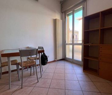 Panoramico ampio BIlocale nei pressi dell'Ospedale Maggiore - Photo 4