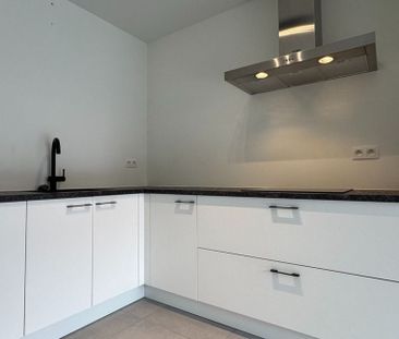 Appartement te huur in Borgloon voor € 775 met 1 slaapkamer - Photo 3
