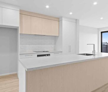 Excellent Location - Photo 3