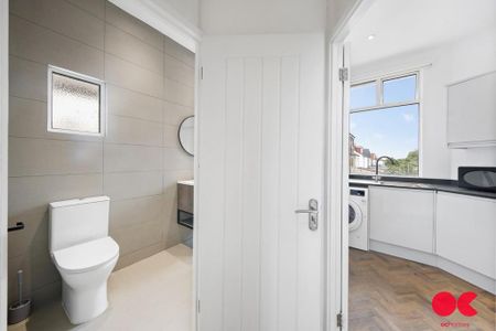 2 bedroom maisonette to rent - Photo 5