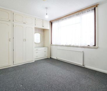 Thames Road Estate - Photo 4