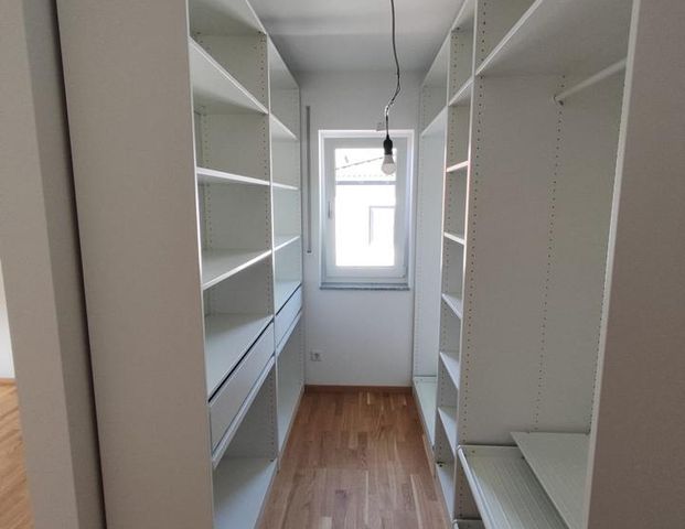 Moderne 4-Zimmerwohnung in Beiersdorf - Photo 1