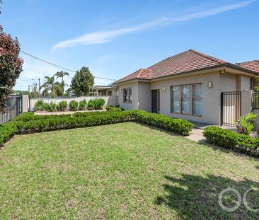 Open the Door to Style, Security, and Location in Woodville South - Photo 2