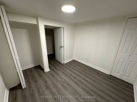 For Lease - 26 Walter Avenue Unit# Lower, Newmarket, Ontario - Photo 1