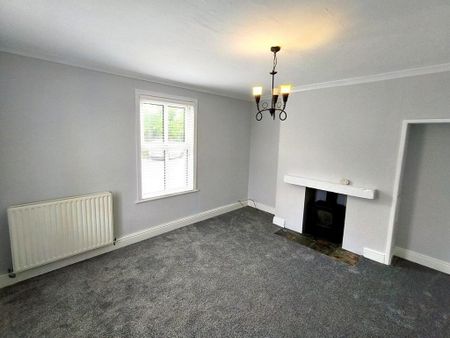 3 bedroom end of terrace house to rent - Photo 3