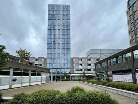 Hill House, Highgate Hill, London, N19 - Photo 5
