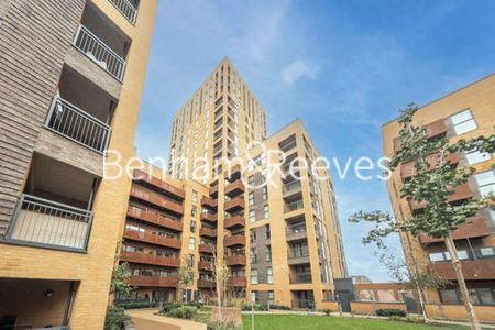 East Acton Lane, Acton, W3 - Photo 5