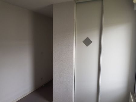 " LE DANTON " - Location Appartement poitiers : 70.21 m2 - Photo 5