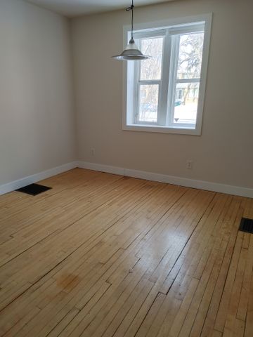 2008 Athol St, Regina - Photo 2