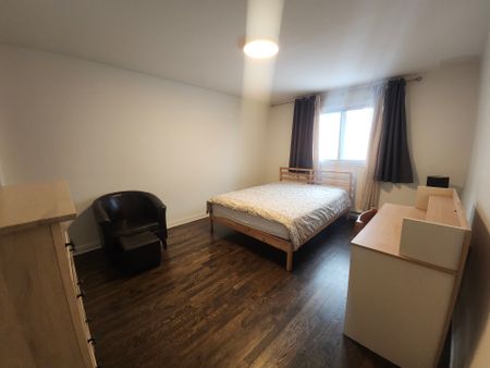 5717 Rue Brunetière, Montréal (Saint-Léonard), QC H1S - Photo 4