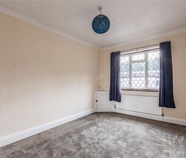 Ongar Close, Addlestone, Surrey, KT15 - Photo 5