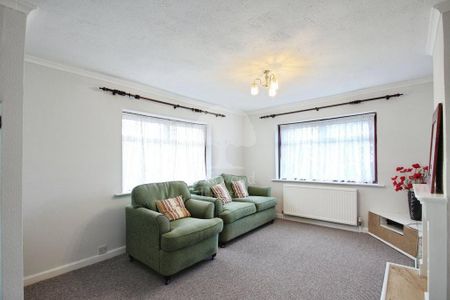 2 bedroom detached bungalow to rent - Photo 4