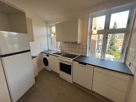 3 vær. lejlighed til leje i Kolding. 88m2. Udlejet! - Photo 2