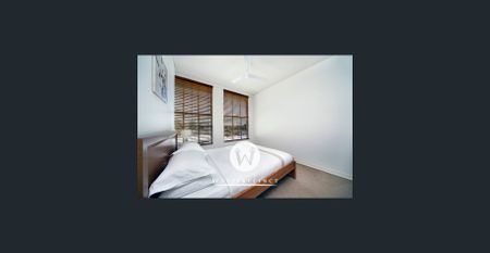 In transition? We offer fine furnished stays from 3 months + - Photo 2