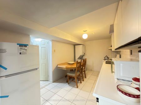 9 Richbell Street - Photo 2