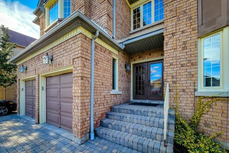 For Lease - 2427 Erin Centre Boulevard, Mississauga, Ontario - Photo 3