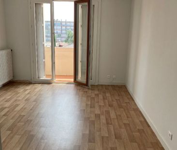 Location Appartement 3 pièces 59m² - Photo 1