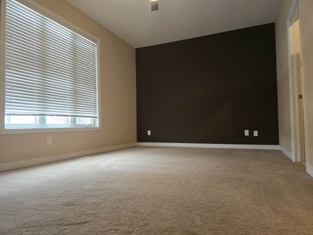 4 Bedroom home for rent in Wasaga Beach - Photo 5