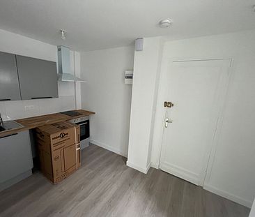 Studio de 19.42 m², rue Michel Ange – Porte de Douai réf 4269 - Photo 6